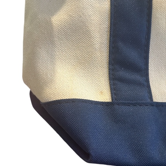 Vineyard Vines Canvas Fabric Whale Sailboat Palm Tree Golf Printed Tote Bag - Picture 13 of 14